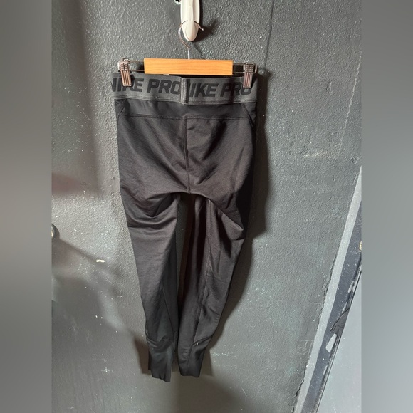 Men’s Nike Pro Black Compression Athletic Running Leggings - Picture 3 of 4